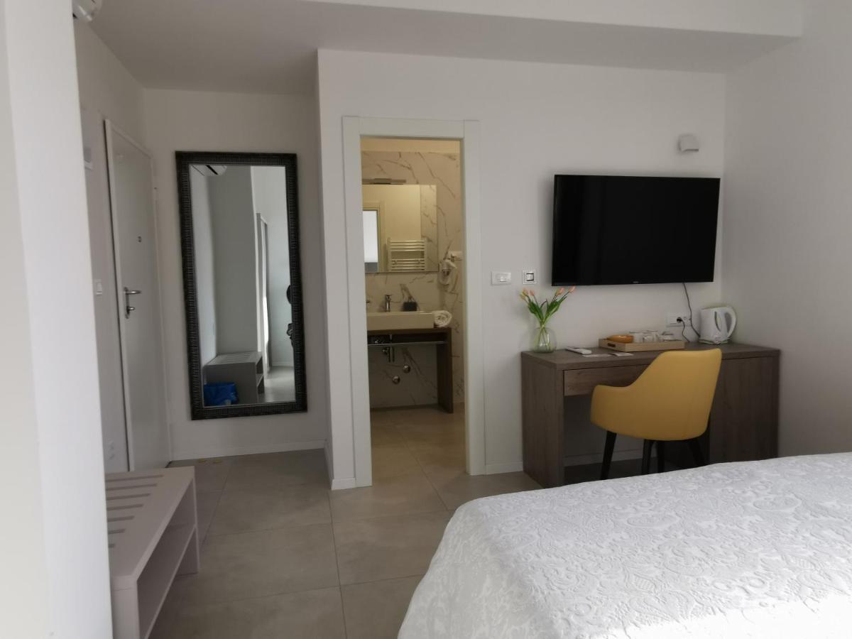 Luxury Rooms Pino Split Dış mekan fotoğraf