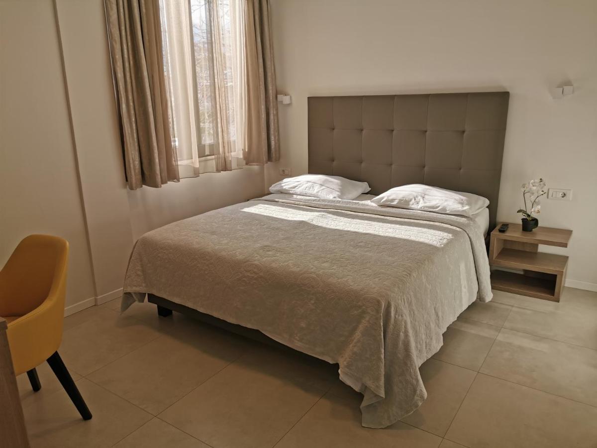 Luxury Rooms Pino Split Dış mekan fotoğraf